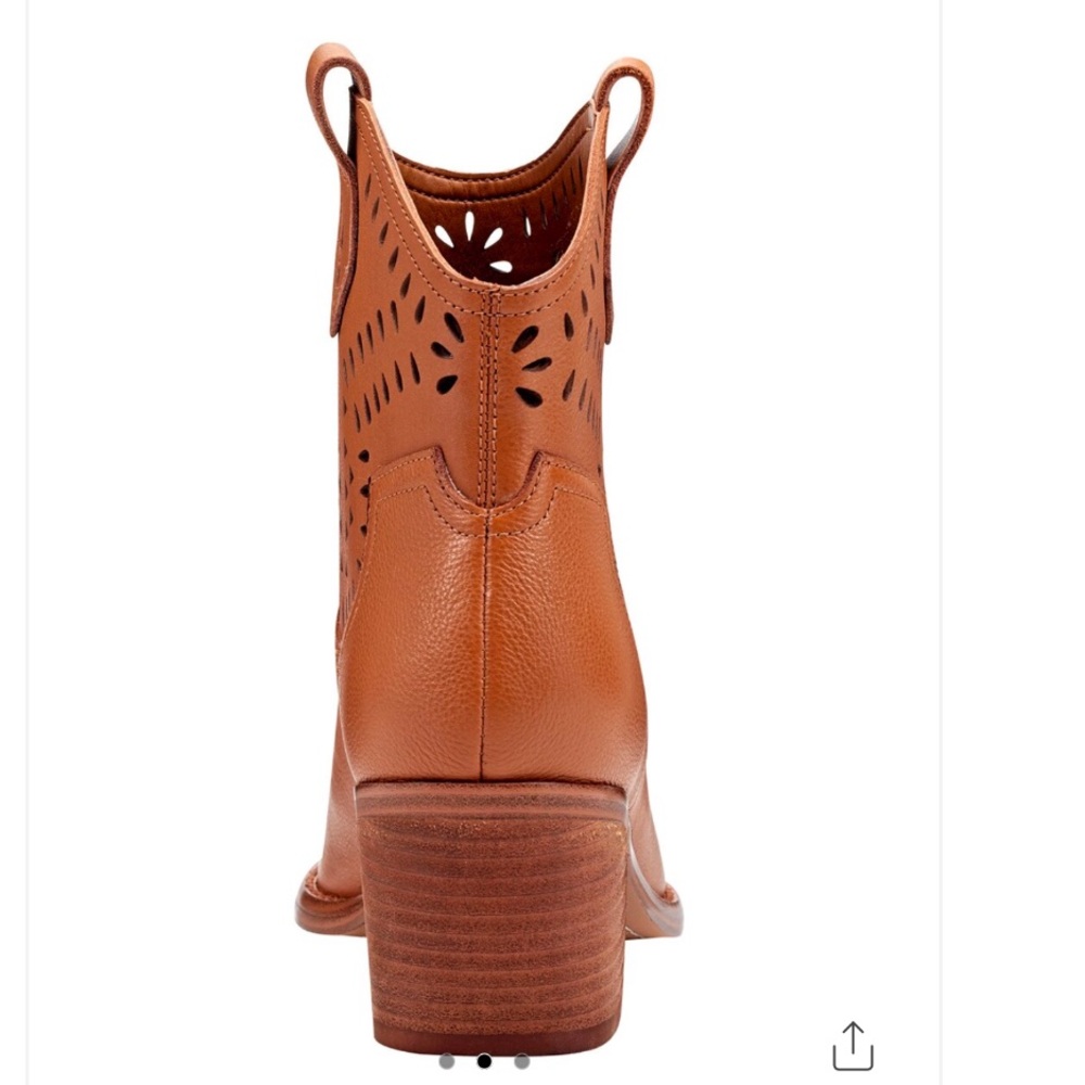Marc Fisher LTD Elyma Leather Bootie in Medium Natural, Size 7M, NIB - Picture 9 of 17